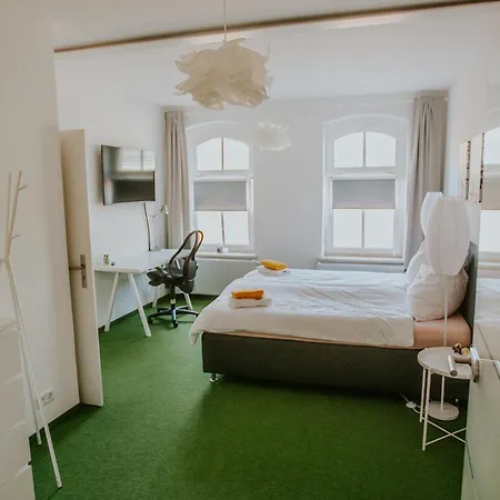 Traumhaftes Am Dom Mit Grosser Dachterrasse צוויקאו